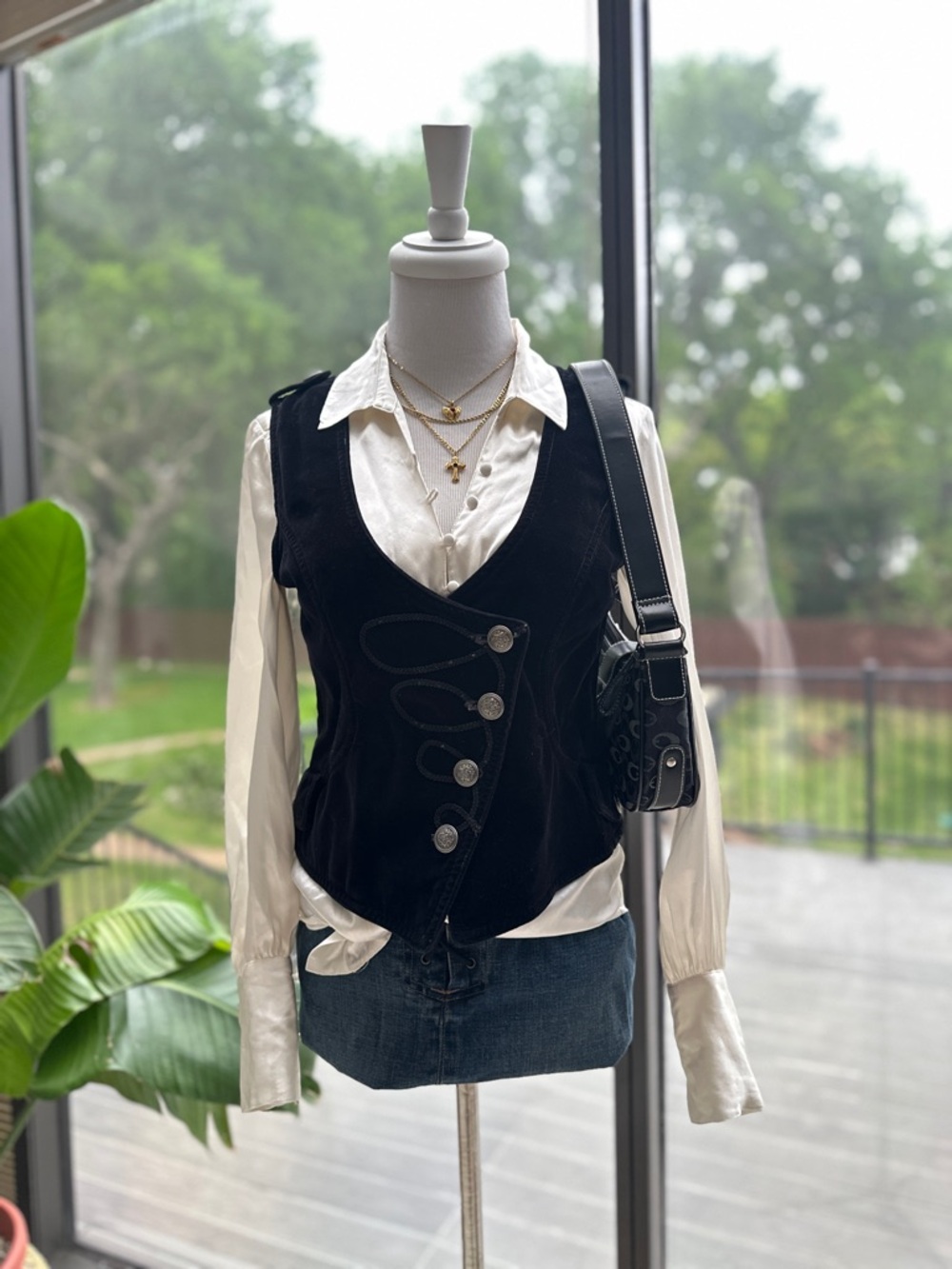 L’AGENCE Naomi Balloon Sleeve Ivory Silk Blouse - Picture 2 of 6